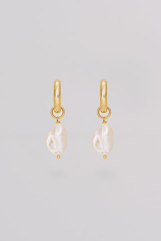 BAROQUE PEARL | BOLD HOOPS