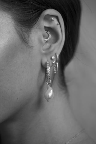 OVELLE || DROP EARRING